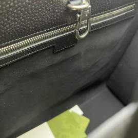 Picture of Gucci Mens Bags _SKUfw186888140fw